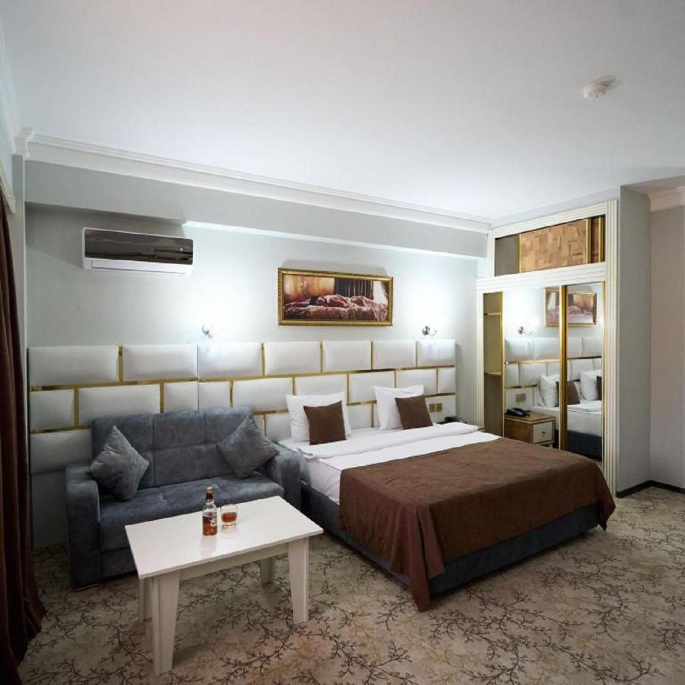 Bey Hotel Baky Esterno foto